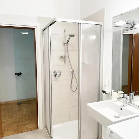 Lafri Apartment Bozen